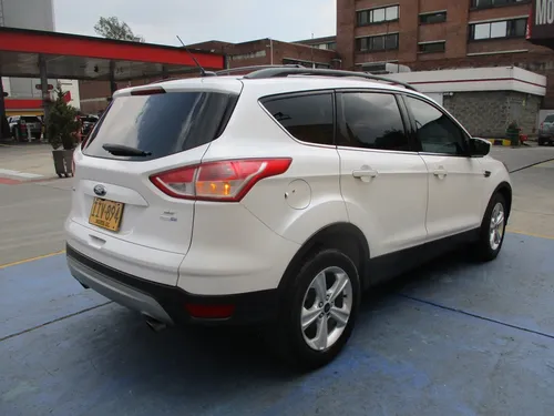 Ford Escape Se 4x4 2000cc At Aa
