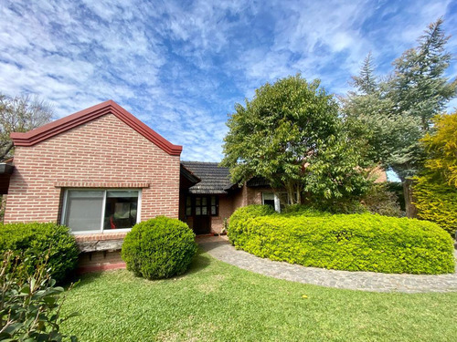 Casa En Venta Campos De Echeverria Canning