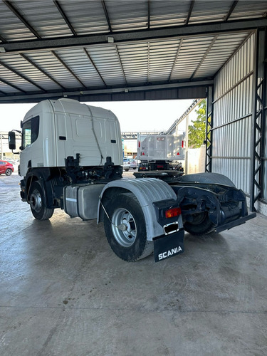 Scania P94 310 , Tractor , Año 2005