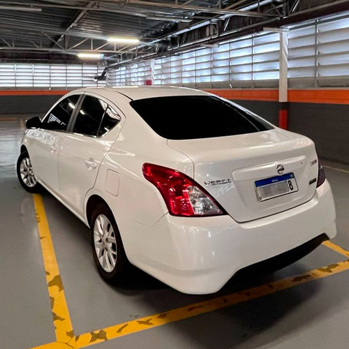 Nissan Versa 1.6 16v Sv Aut. 4p