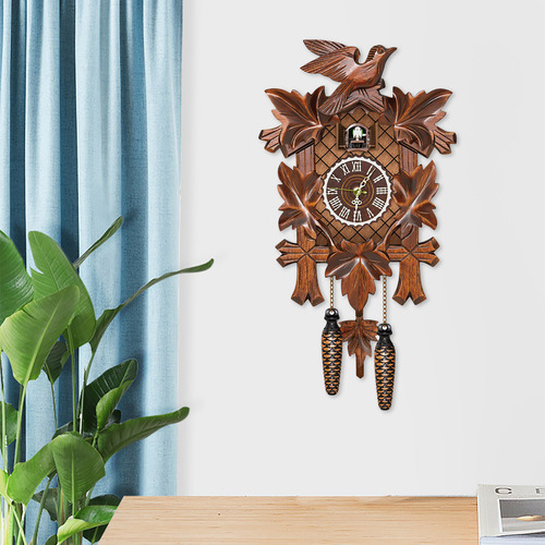 Reloj De Cuco Con Sonido Y Cola Móvil Cl303