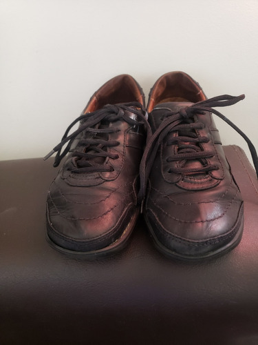 Zapato De Mujer Negro - Marca Cavatini - Nro. 36