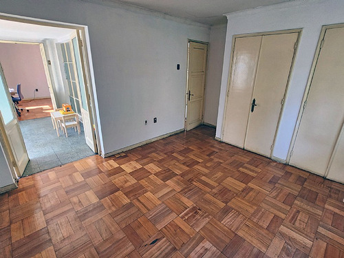 Venta Casa Providencia 5d+4b+2est+1bod 263m2 Barrio Tranquil