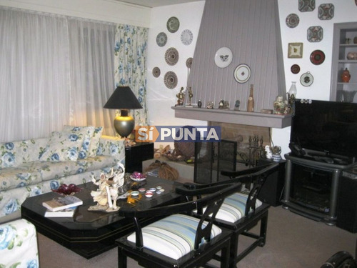 Imagen 2 de 14 de Casa En Cantegril, 3 Dormitorios