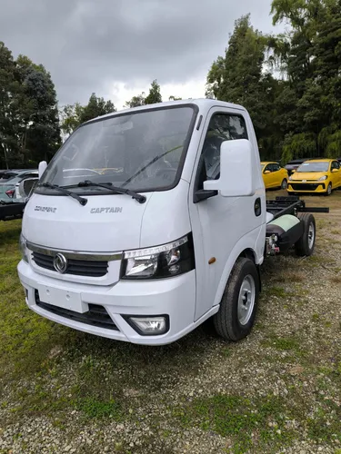 Dongfeng Captain T Cs