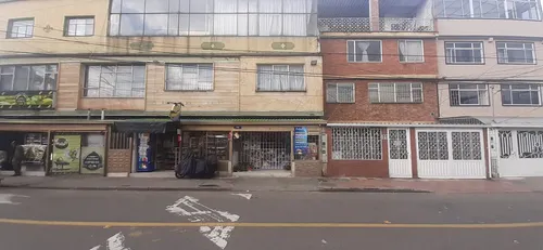Vendo Miscelanea Pequeña Y Uniformes De Colegio Del Sector