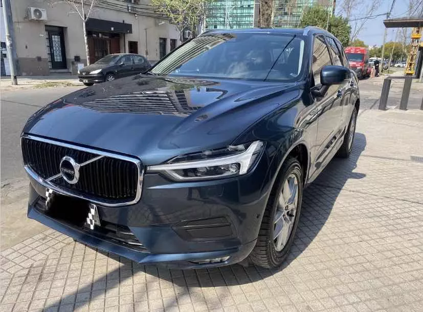 Volvo XC60 2.5 T5 Momentum