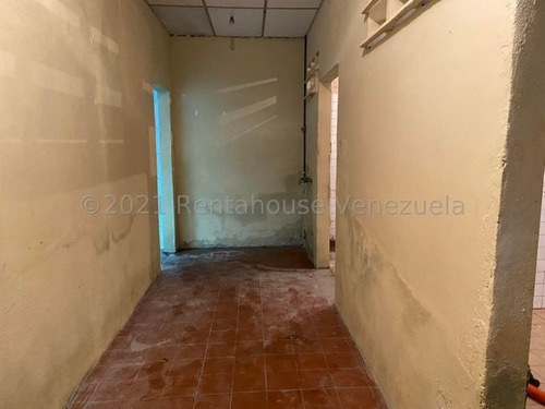 Imagen 6 de 12 de Local En Alquiler En La California Sur 21-27964 Sj 0414 2718174