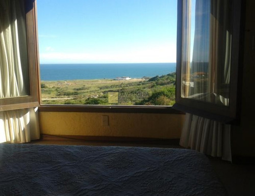Imagen 4 de 22 de Venta De Casa De 4 Dormitorios En Las Grutas
