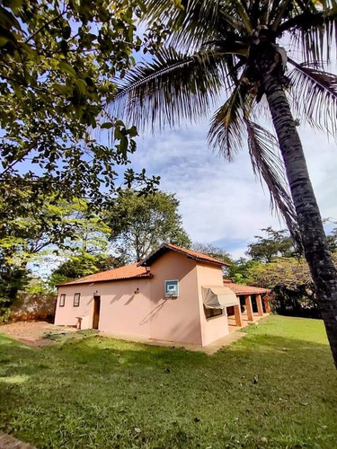 Imagem 21 de 25 de Chácara 3000m2, Casa Sede Com 3 Dormitórios Sendo 1 Suíte, Piso Em Porcelanato, Piscina, Quarto De Ferramentas - Ch00174 - 70327373