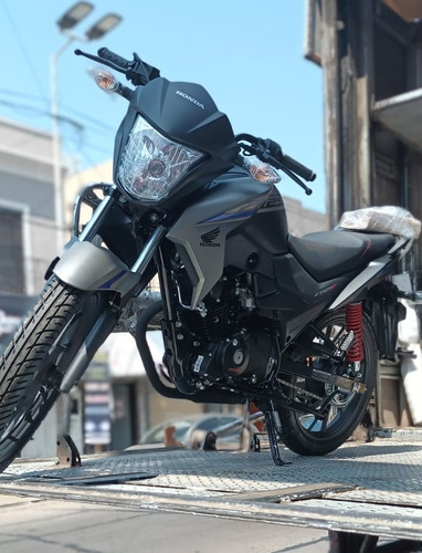 Imagen 4 de 16 de Honda Cb 125f Twister Deluxe Entrega En 60 Minutos Redbikes