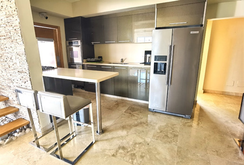Apartamento Amueblado En Mirador Sur