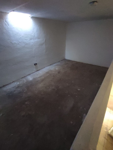 Imagen 11 de 13 de Casa Interna De Pasillo Dos Dormitorios