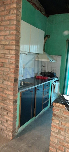 Imagen 3 de 11 de Casa 3 Ambientes Con Gran Terreno Libre En Berazategui!