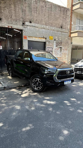 Imagen 16 de 21 de Toyota Hilux 2022 2.8 Cd Srx 204cv 4x2 At