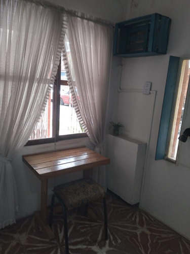 Casa 3 Ambientes En Caseros, Tres De Febrero