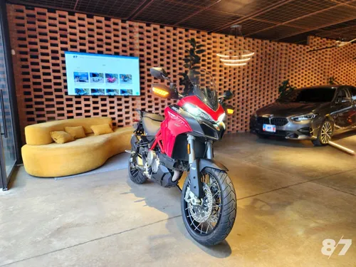 Ducati Multistrada V2 950s