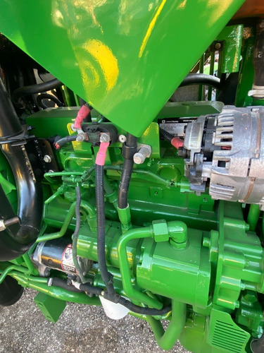 Imagen 8 de 14 de Tractor John Deere 6100 D