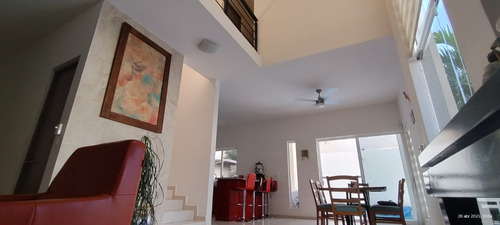 Tu Casa En Cuernavaca Ideal Para Descanso O Inversion, Con Alberca Privada, 3 Recamaras Y Jardin.