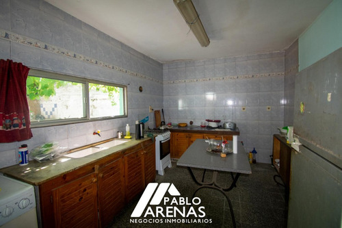 Casa 3 Dormitorios En Juan Lacaze Barrio Jardín #2240