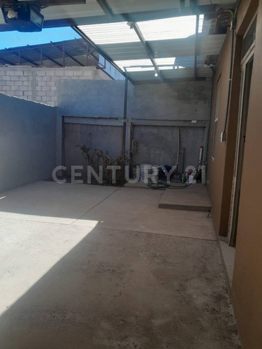 -se Vende Casa En Col. Tierra Nueva En Cd. Cuauhtemoc, Chih
