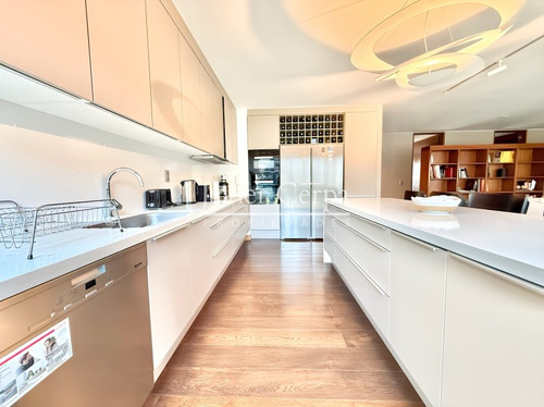 Espectacular Departamento Cocina Integrada