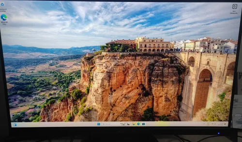 Todo En Uno Lenovo Amd A9 9420 (Usado)