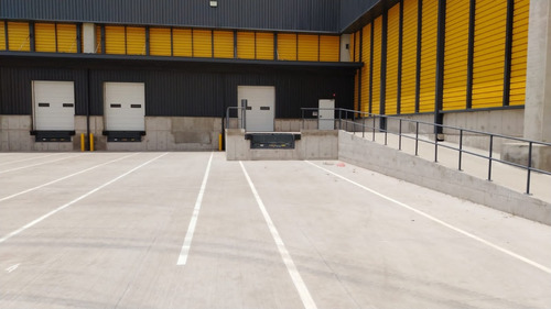 Bodega En Centro Logistico Industrial- Lo Echevers Quilicura