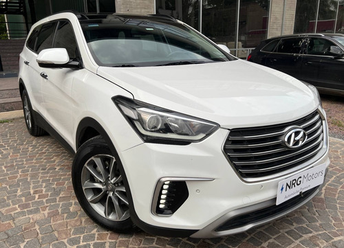 Imagen 3 de 14 de Hyundai Grand Santa Fe 3.3 V6 7p Gls At6 2019