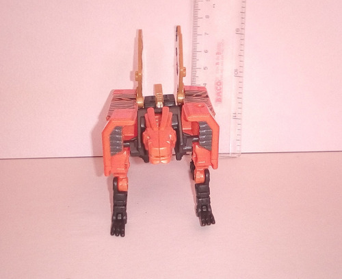 Transformers Generations Titan Return Legend Class Stripes (Usado)