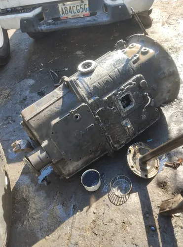Caja Maxitorque Mack (Usado)
