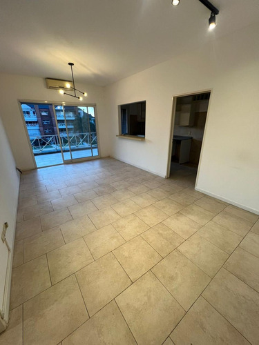 Venta Departamento 2 Ambientes En Tortugas I