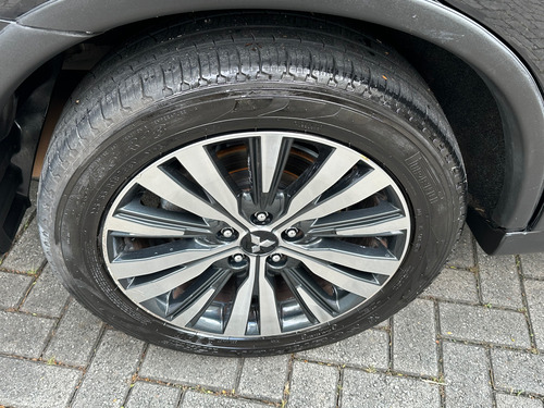 Mitsubishi Outlander 2.0 Hpe Cvt 5p