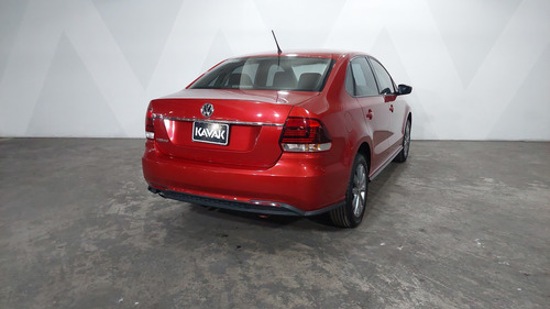 Volkswagen Vento 1.6 COMFORTLINE PLUS AUTO