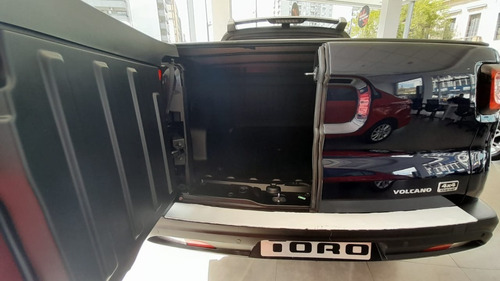 Imagen 8 de 18 de Fiat Toro Volcano