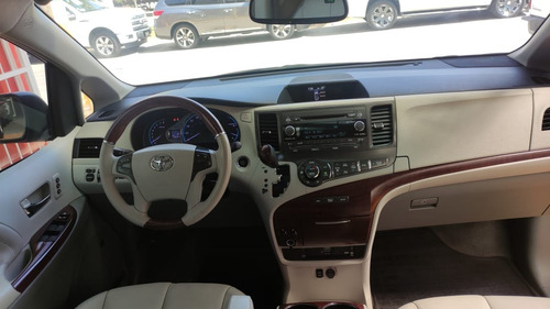 Imagen 10 de 14 de 2014 Toyota Sienna Limited