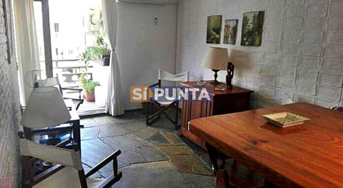 Imagen 2 de 8 de Apartamento 2 Dormitorios 1 Baño A Pasos Del Mar.
