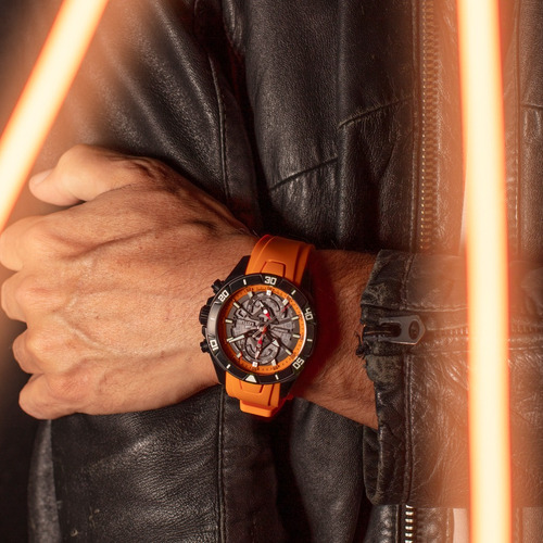 Reloj Deportivo Lotus Para Caballero Color Naranja Bisel Negro Fondo Negro