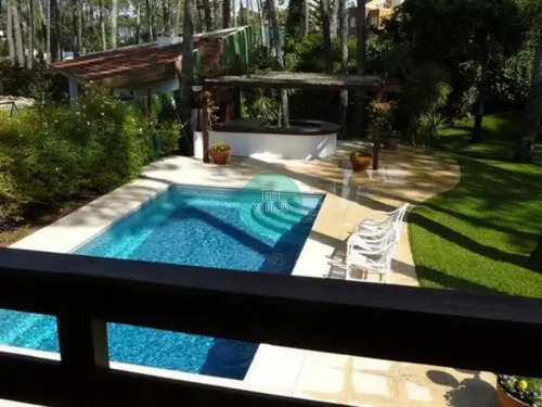 Venta Casa Mansa Prox Mar 4d Piscina Climatizada 