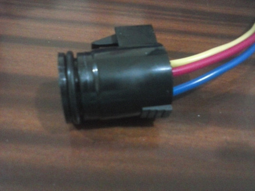 Conector Para Regulador Alternador Toyota Corolla Redondo G4