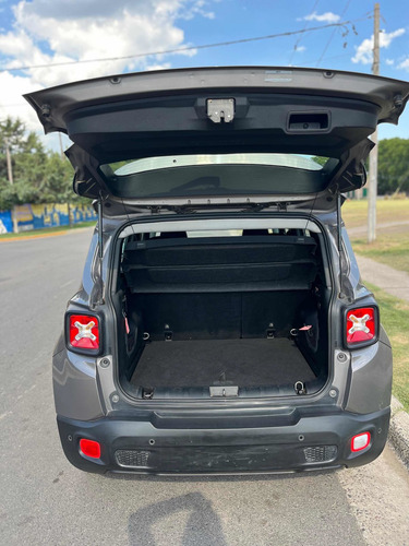 Imagen 4 de 14 de Jeep Renegade 2019 1.8 Sport