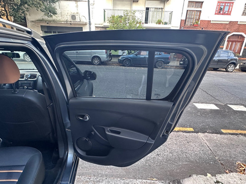 Renault Sandero Stepway 1.6 16v Zen