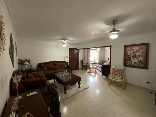 Imagen 3 de 20 de De Oportunidad Apartamento En Venta En Bella Vista, Cercano A Sectores Como Mirador Sur, Mirador Norte, Cacicazgos, Urbanización Real, Sarasota, Anacaona, Piantini, Renacimiento, Santo Domingo