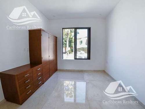 Imagen 15 de 30 de Casa En Venta En Puerto Cancun Zona Hotelera B-msn826