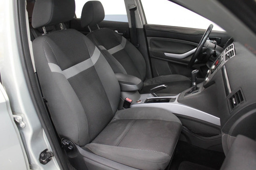Imagen 5 de 11 de Ford Kuga 2.5 Titanium 4x4 Aut 2010 La Plata 408