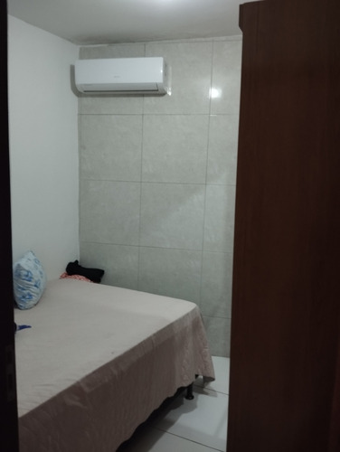2 Quartos