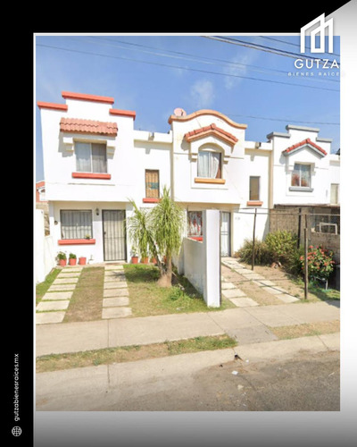 Casa En Condominio En Remate Bancario