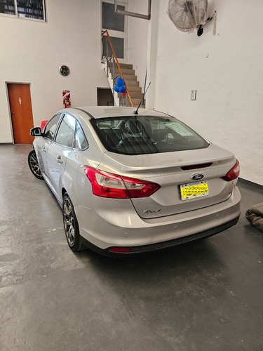 Ford Focus III 2.0 Se Plus Mt