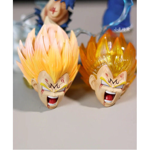 Nuevo Figura Vegeta 26cm Luz Led Dragon Ball Z / 2 Cabezas (Usado)