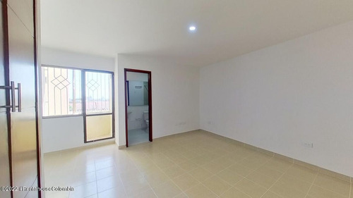 Imagen 3 de 11 de Apartamento En El Recreo Rah Co: 22-3288